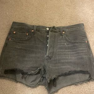 Washed black denim levi cutoff shorts